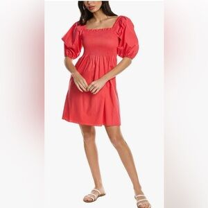 Trina Turk Mesquite Dress in Calle Coral Women’s size small. Smocked mini dress